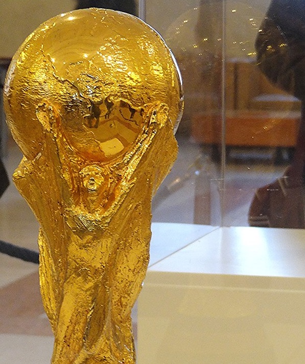 Fußball Wm Wie Viel Wert Ist Der Gold Pokal Goldreporter