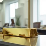 Banken-Gold-Goldbarren-101223