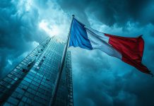 Moody’s senkt Frankreichs Kredit-Ausblick nach Abstufungen anderer Agenturen
