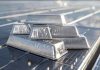Edelmetall-ETFs: Starke Zuflüsse bei GLD – Metallabgänge bei Silber-Fonds Silberbarren symbolisieren Metallabgänge bei Silber-ETFs trotz steigender Silberpreise