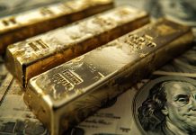 Goldpreis klettert kräftig nach Dollar-Einbruch Goldpreis steigt kräftig nach Dollar-Einbruch – Goldbarren auf US-Dollar