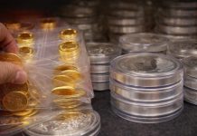 Gold kaufen nach Kursturz: Spreads im Handel explodieren Gold kaufen im Edelmetall-Handel: Hohe Nachfrage nach Goldmünzen bei knapper Ware