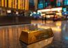 Goldbarren im Börsenumfeld: Goldpreis unter Druck am Terminmarkt