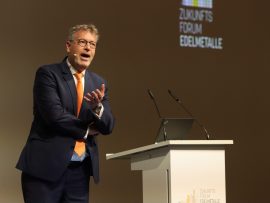 Philipp Vorndran von Flossbach und Storch auf dem ZukunftsForum Edelmetalle in Frankfurt